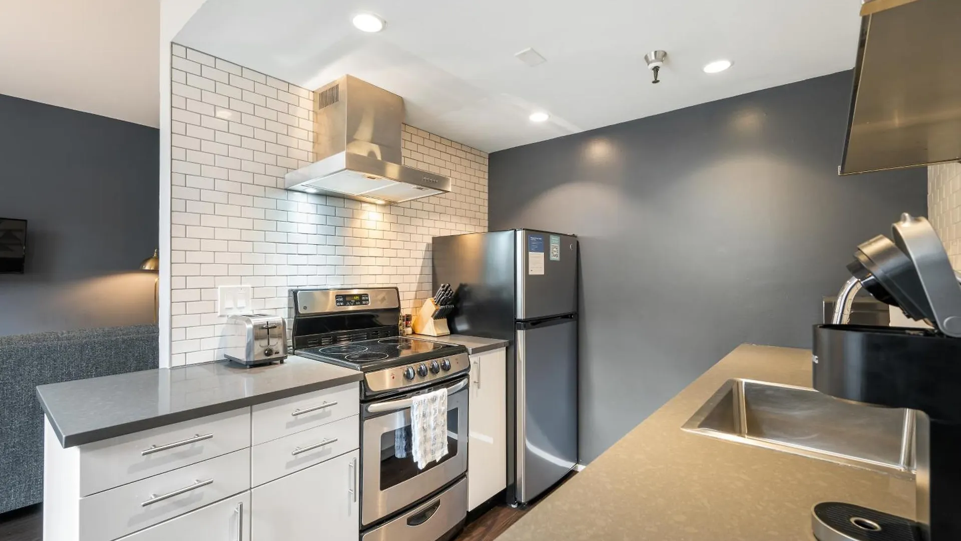 Oxford Apartment By At Mine Hospitality Seattle 0*,  United States