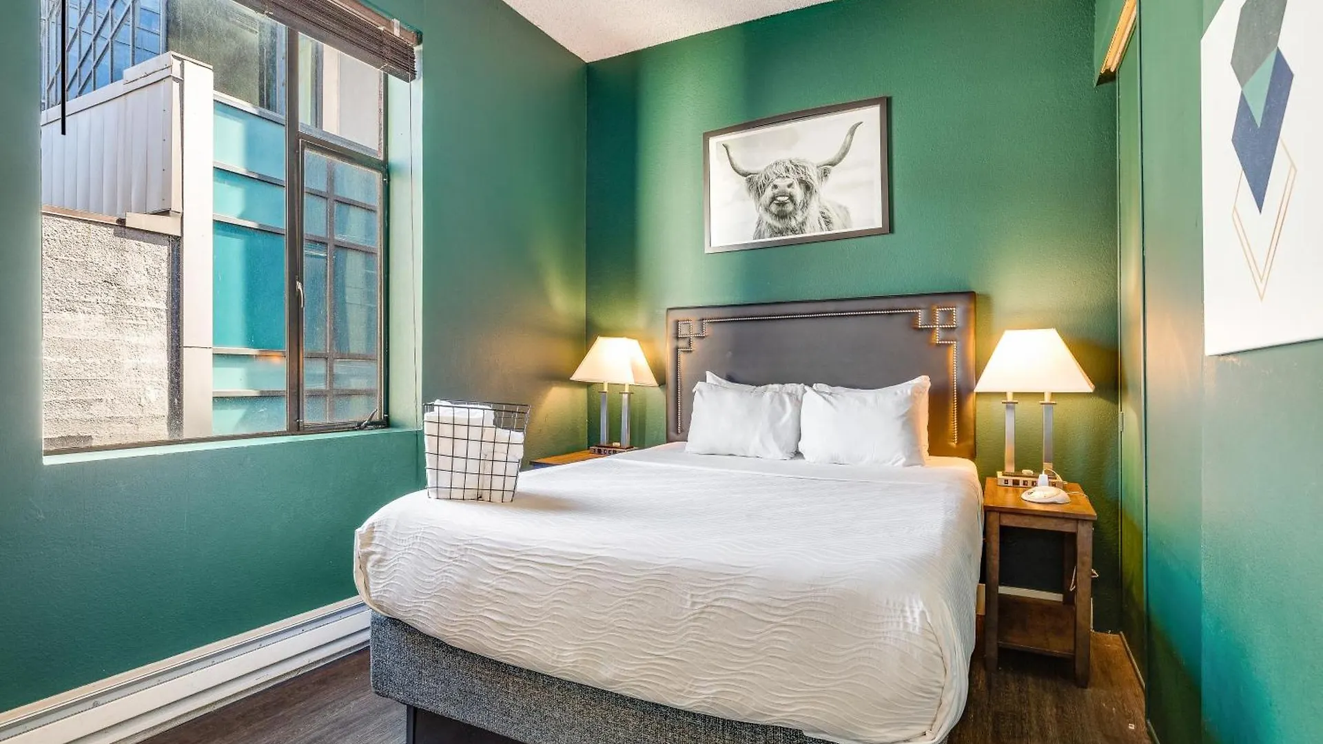 Oxford Apartment By At Mine Hospitality Seattle United States