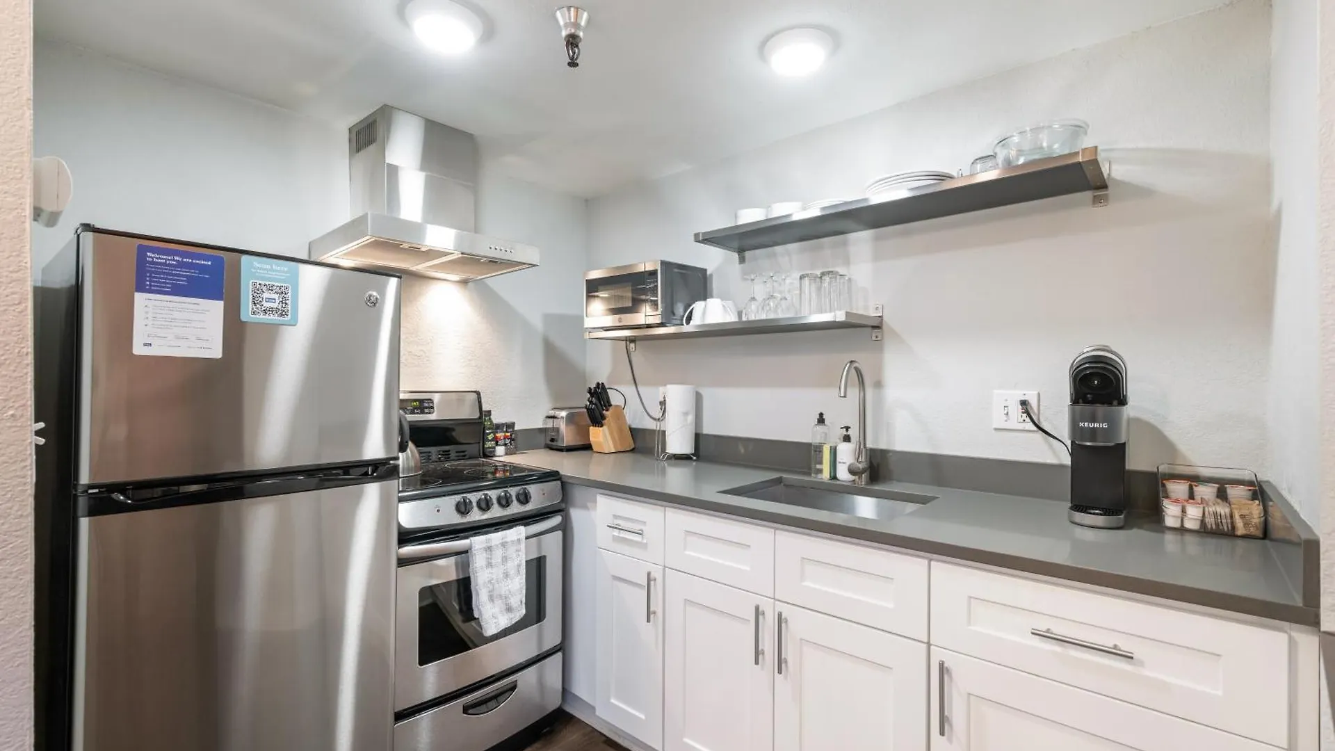 Oxford Apartment By At Mine Hospitality Seattle